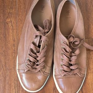 Frye women size 9